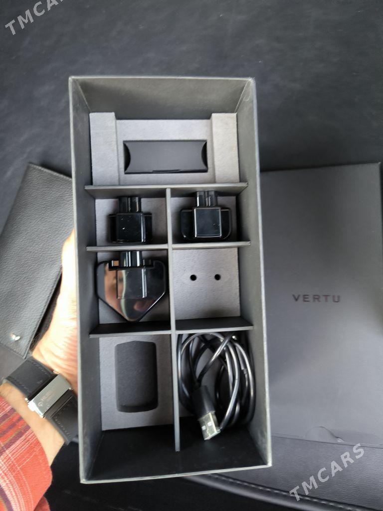 Vertu Constellation V - Aşgabat - img 5