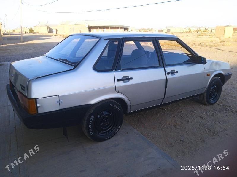 Lada 2107 2004 - 26 000 TMT - Серахс - img 7