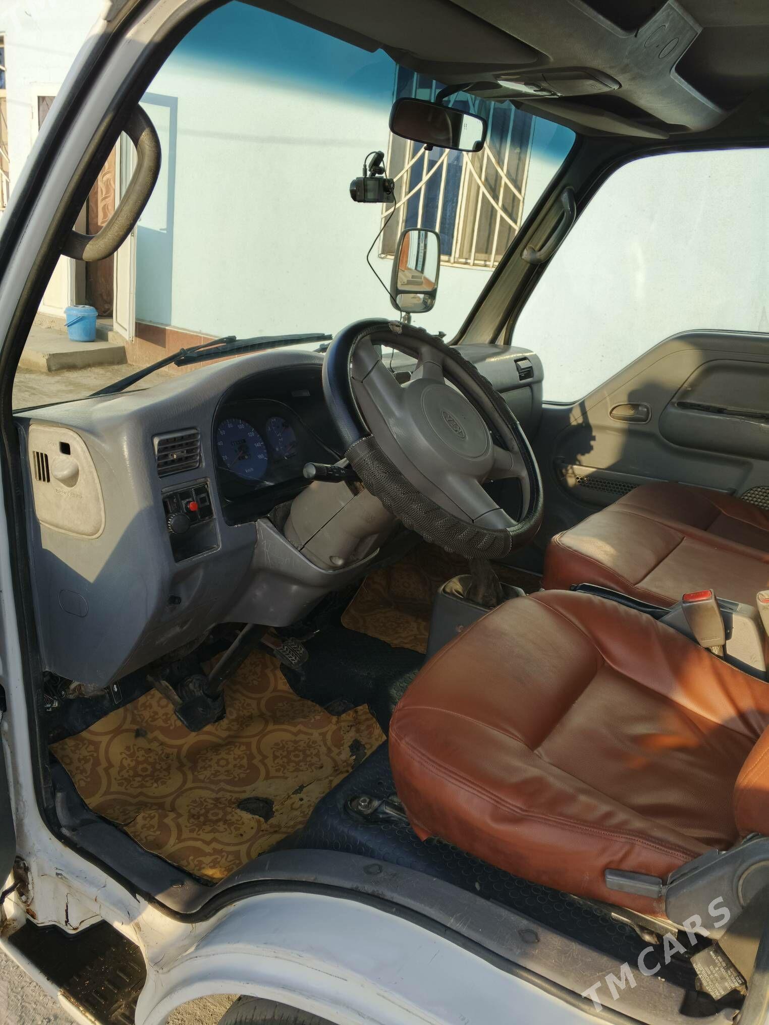 Kia Bongo 2003 - 100 000 TMT - Шабатский этрап - img 5