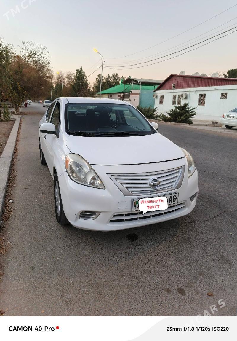 Nissan Versa 2013 - 125 000 TMT - Ашхабад - img 1