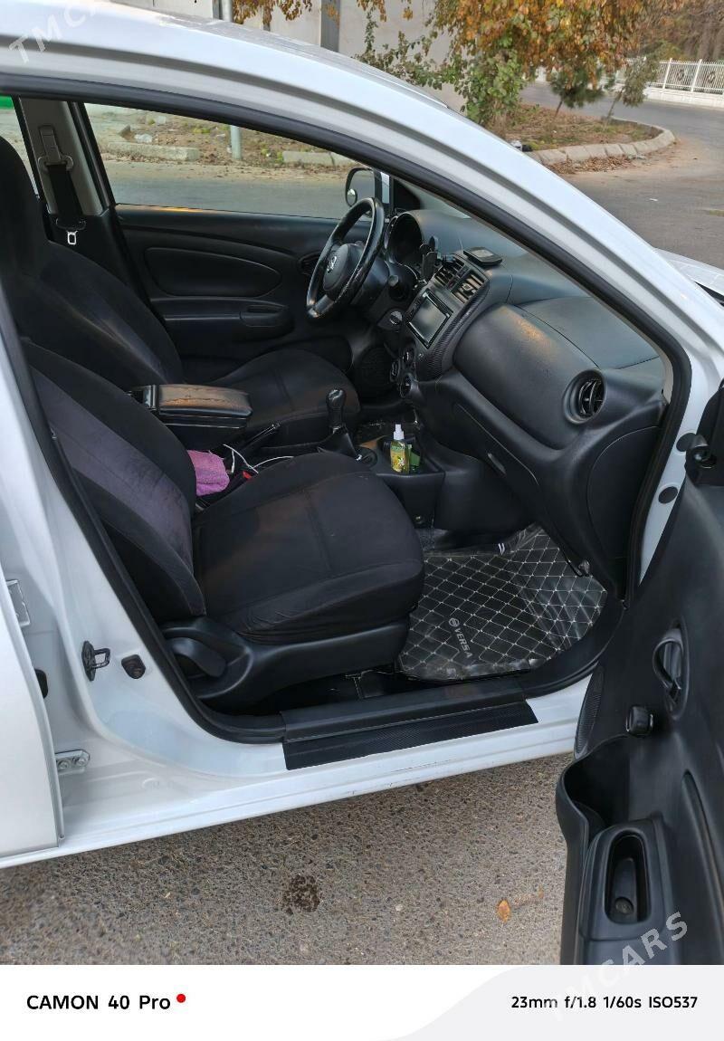 Nissan Versa 2013 - 125 000 TMT - Ашхабад - img 7