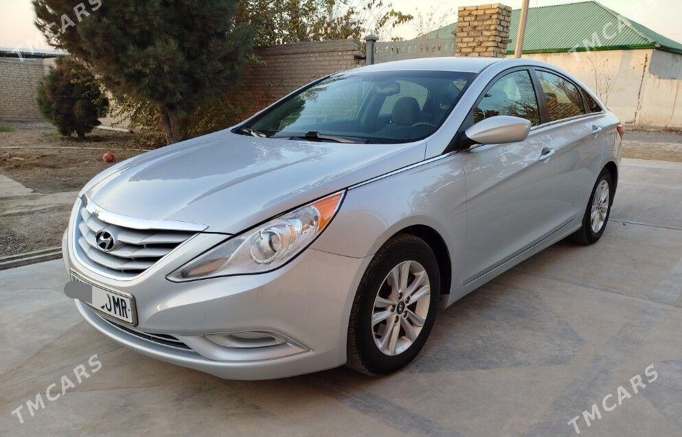 Hyundai Sonata 2011 - 145 000 TMT - Мары - img 7