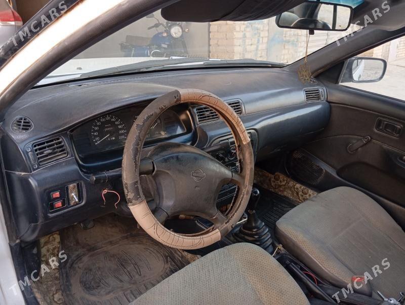 Nissan Sunny 1998 - 36 000 TMT - Garabekewül - img 2