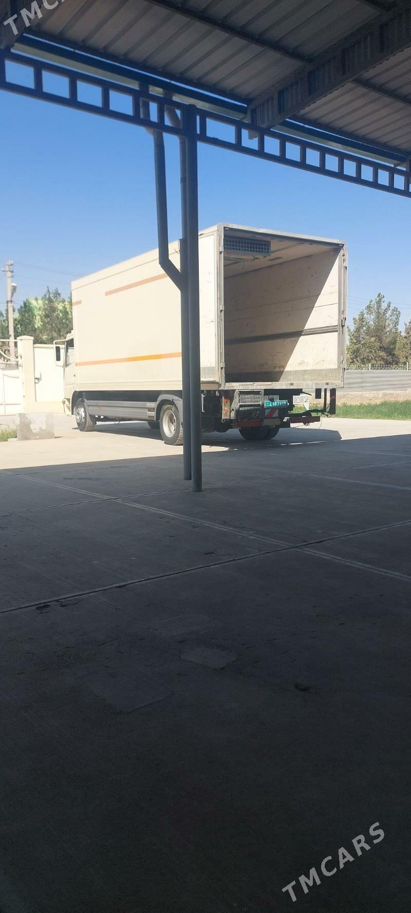 Mercedes-Benz 190-Class 1993 - 45 000 TMT - Чоганлы - img 3