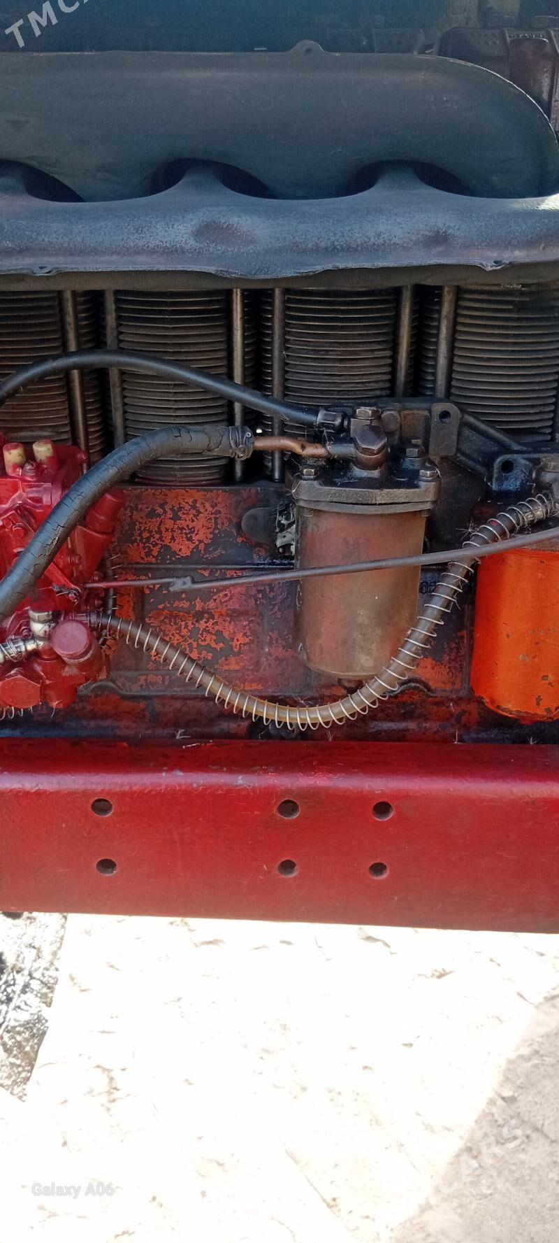 MTZ T-28 1992 - 30 000 TMT - Türkmenbaşy etr. - img 2