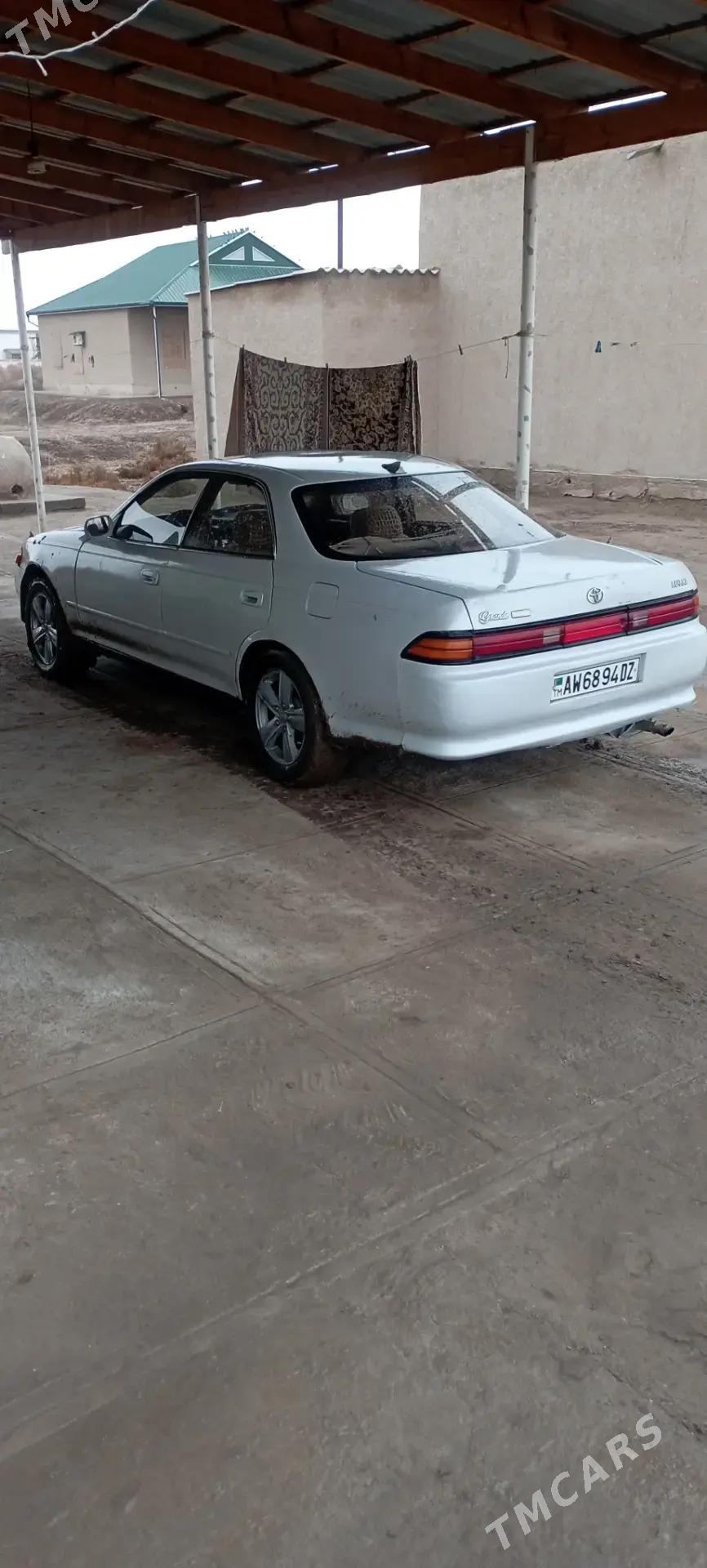 Toyota Mark II 1994 - 26 000 TMT - етр. Туркменбаши - img 3