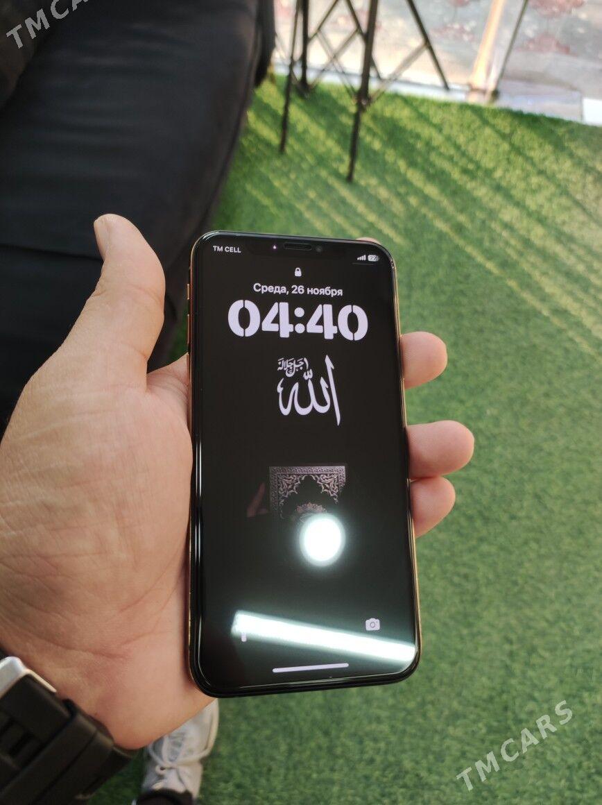 Iphone xc - Mary - img 2