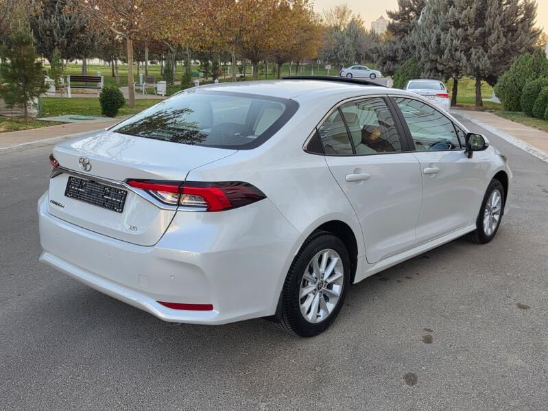 Toyota Corolla 2022 - 365 000 TMT - Aşgabat - img 5