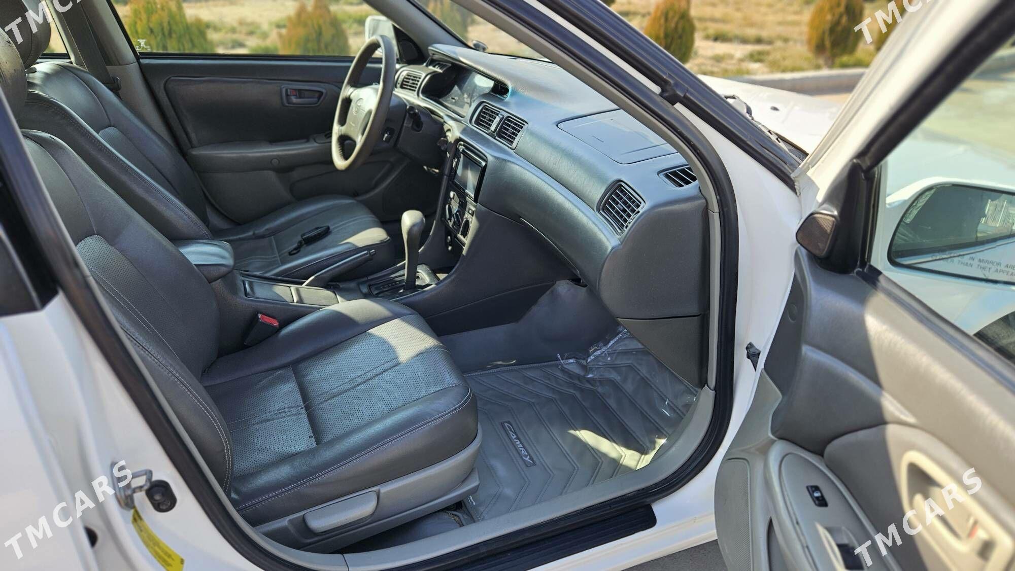 Toyota Camry 2000 - 150 000 TMT - Balkanabat - img 8