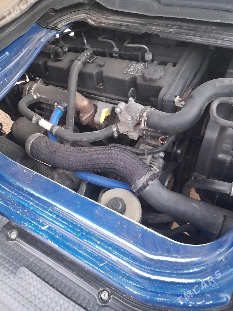 Kia Bongo 2008 - 180 000 TMT - Дашогуз - img 8