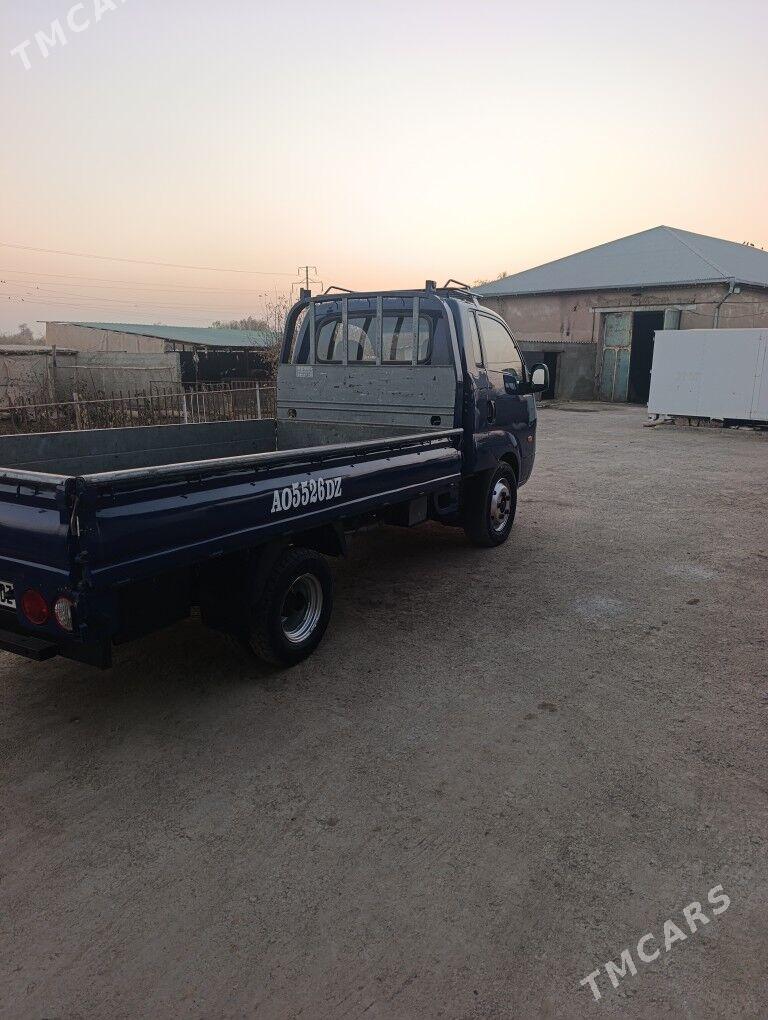 Kia Bongo 2008 - 180 000 TMT - Дашогуз - img 6