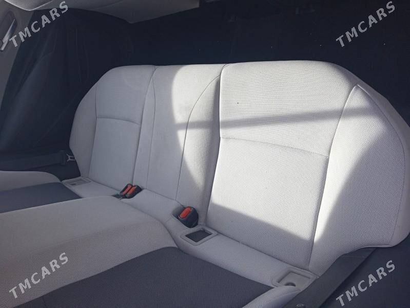 Toyota Corolla 2020 - 179 000 TMT - Ашхабад - img 2