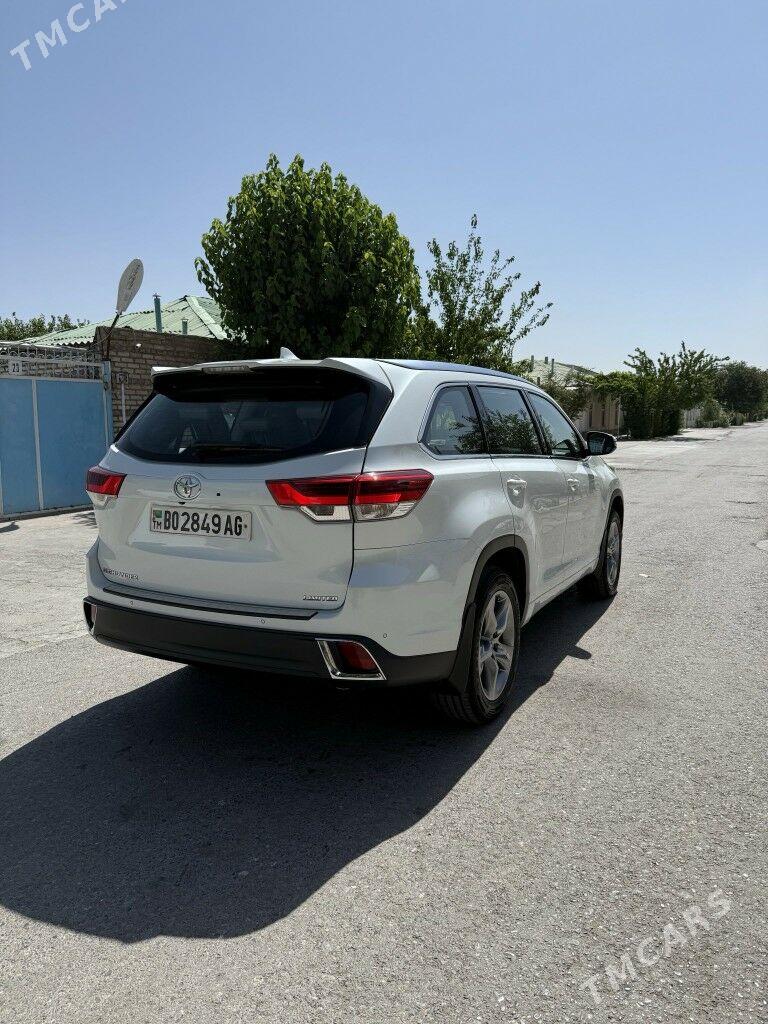 Toyota Highlander 2019 - 400 000 TMT - Ашхабад - img 3
