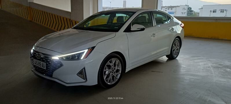 Hyundai Elantra 2020 - 230 000 TMT - Aşgabat - img 3