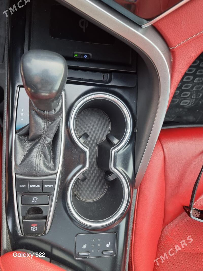 Toyota Camry 2019 - 355 000 TMT - Aşgabat - img 9