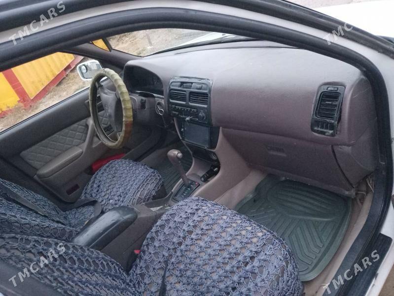 Toyota Vista 1995 - 40 000 TMT - Туркменбаши - img 2