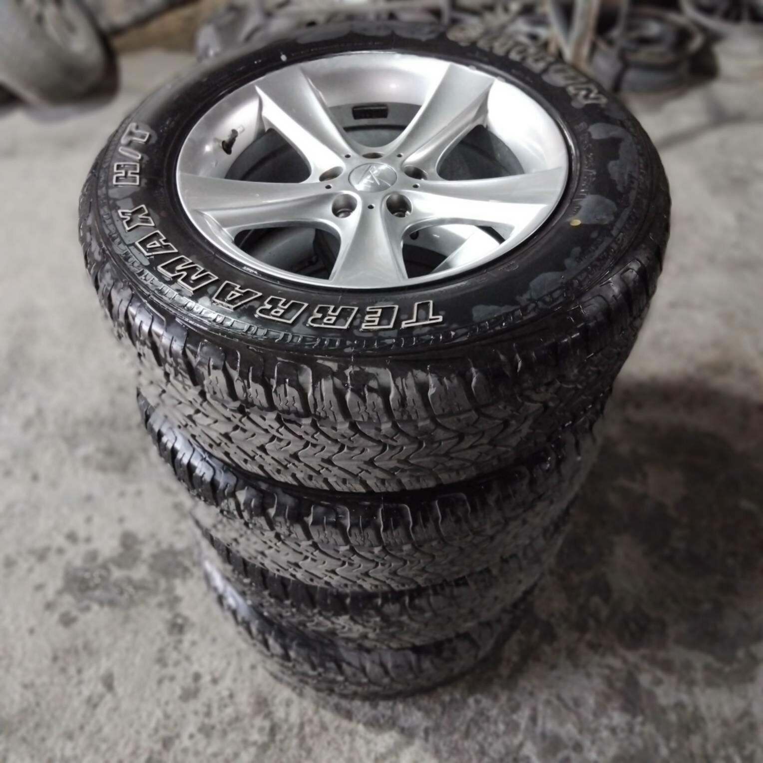 235 65 17 SIENNA 5 000 TMT - Байрамали - img 7