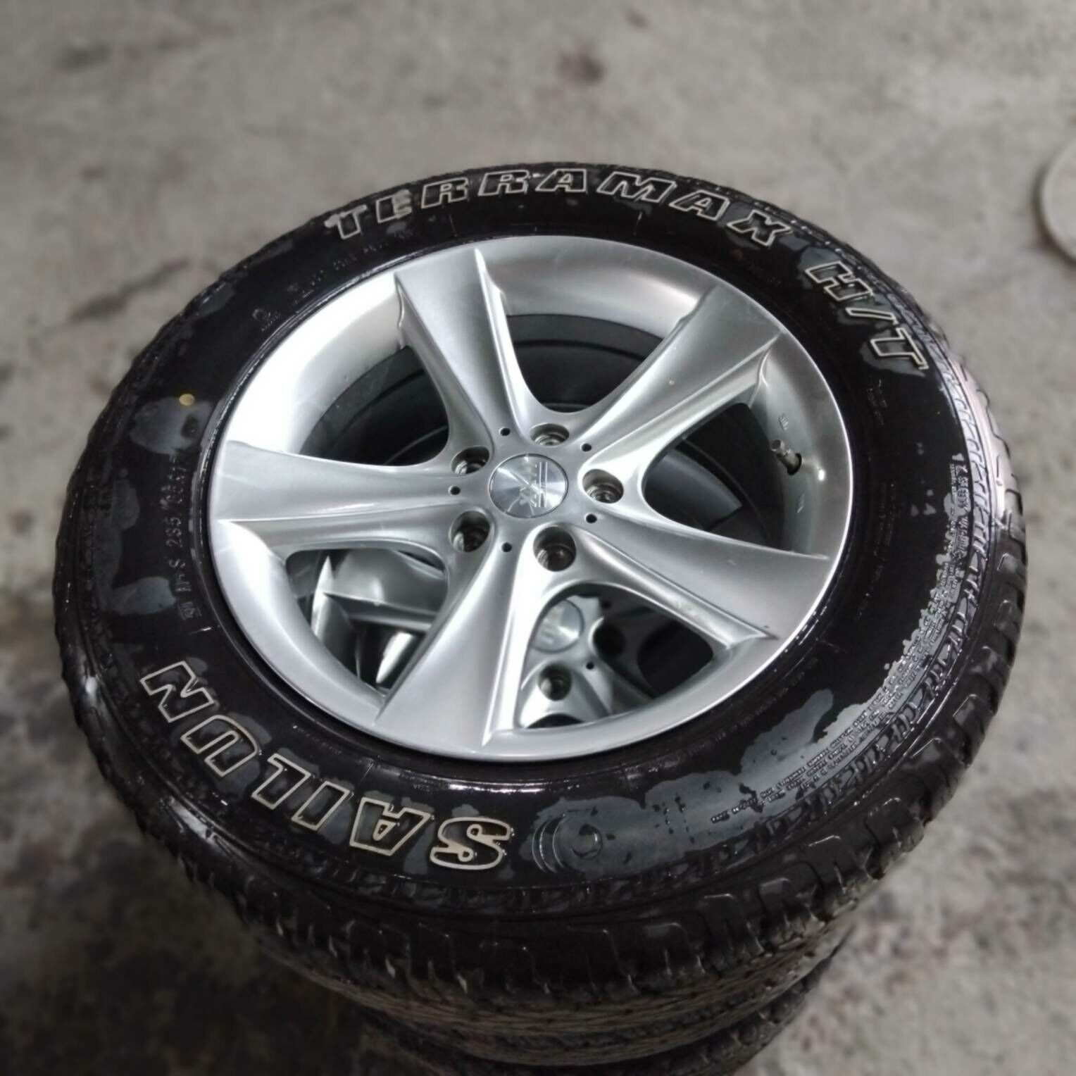 235 65 17 SIENNA 5 000 TMT - Байрамали - img 9