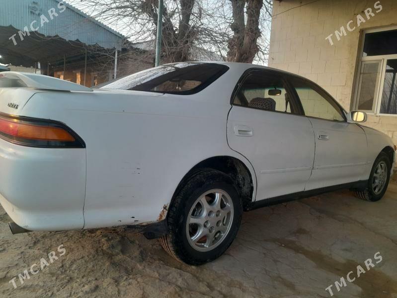 Toyota Mark II 1993 - 32 000 TMT - Ýolöten - img 3