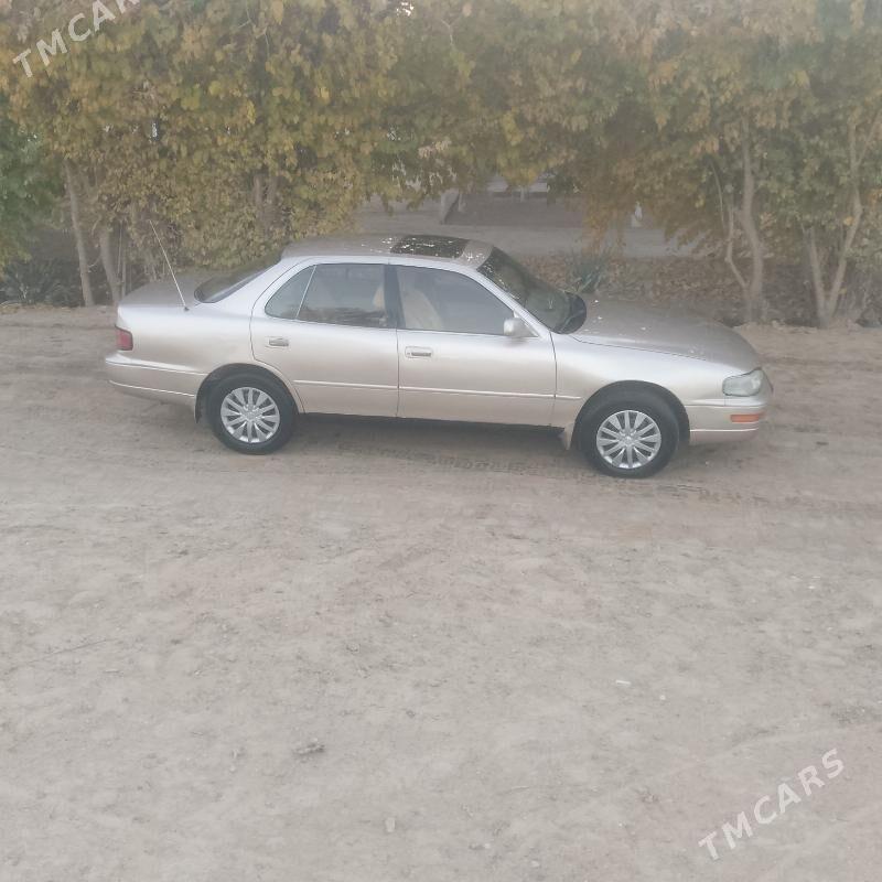 Toyota Camry 1993 - 88 000 TMT - Сакарчага - img 6