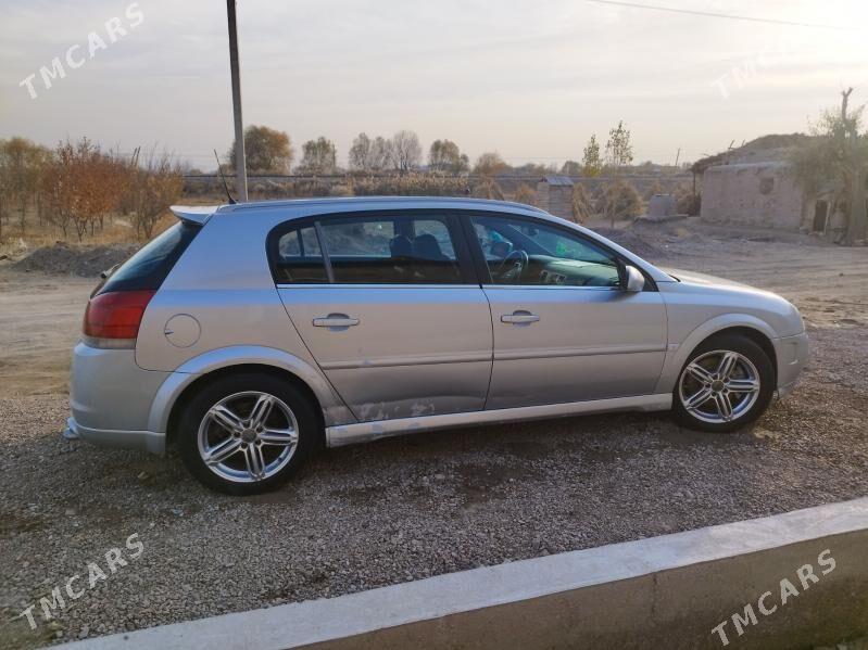 Opel Signum 2004 - 90 000 TMT - Губадаг - img 5