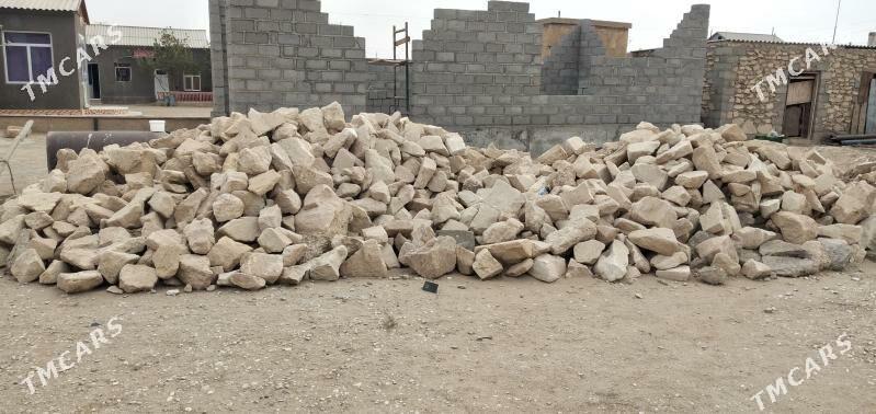 Ak daş - Гумдаг - img 2