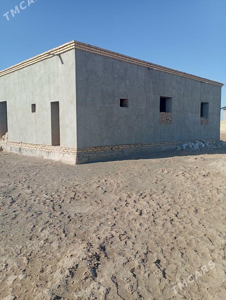 Satlyk jaý 12 sotuk - Шабатский этрап - img 3