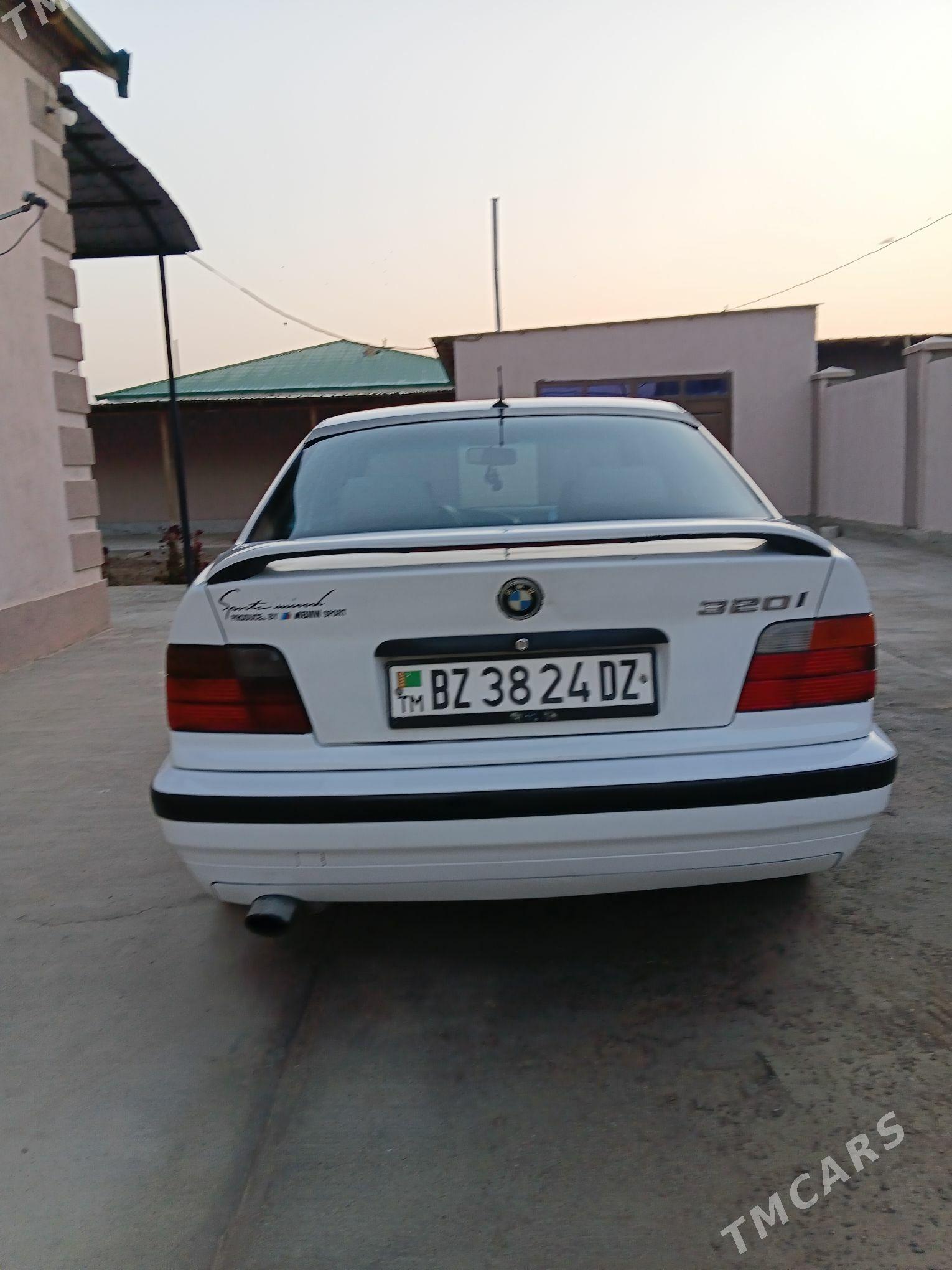 BMW E34 1992 - 35 000 TMT - Daşoguz - img 5