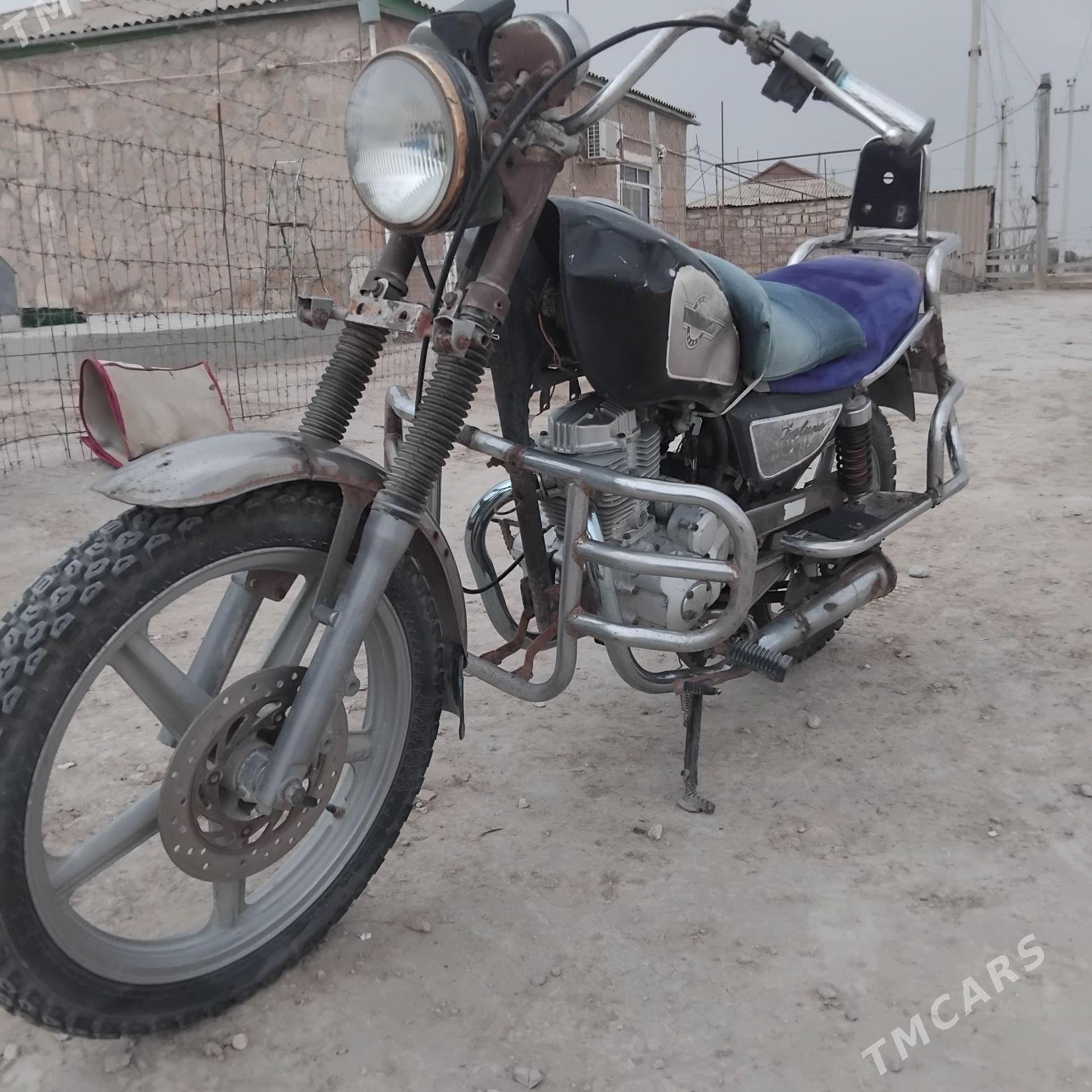 Fekon FK150-8G 2011 - 9 000 TMT - Этрек - img 1