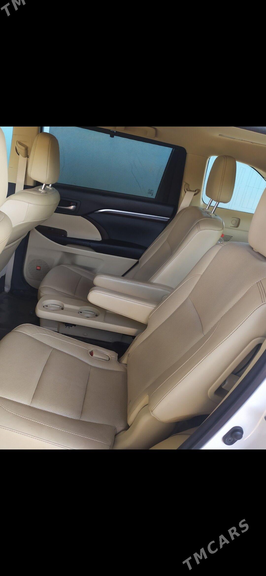 Toyota Highlander 2016 - 460 000 TMT - Дашогуз - img 4