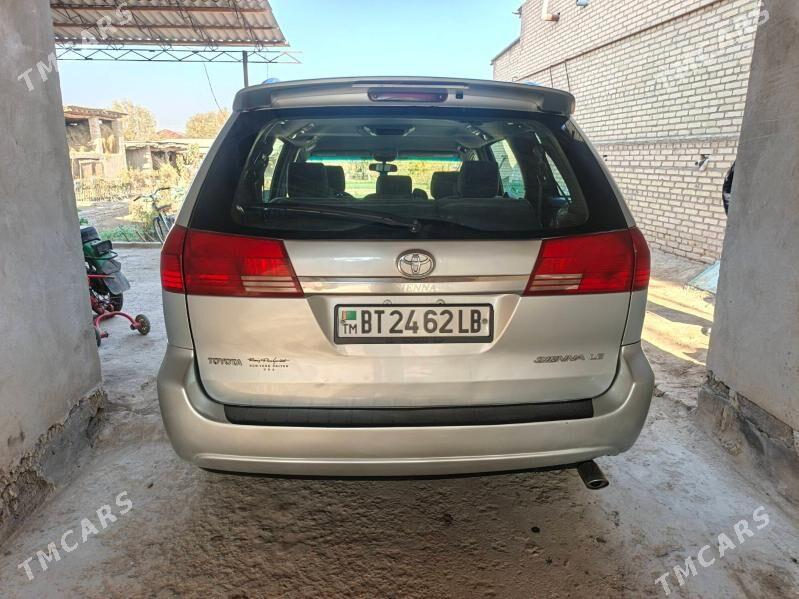 Toyota Sienna 2004 - 220 000 TMT - Халач - img 6