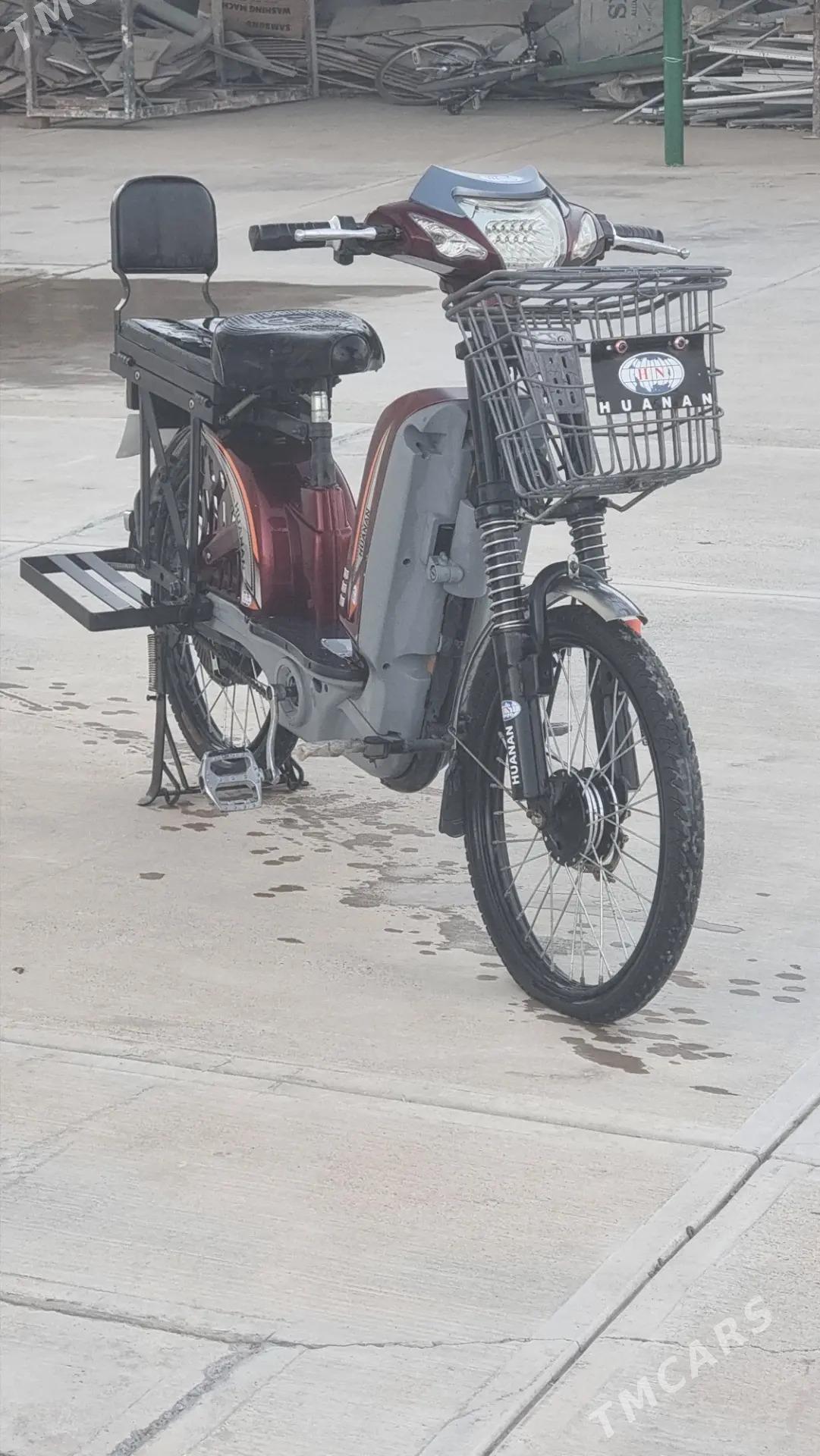 Fekon FK150-8G 2022 - 5 000 TMT - Бузмеин - img 2