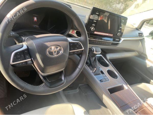 Toyota Sienna 2022 - 510 000 TMT - 11 mkr - img 2