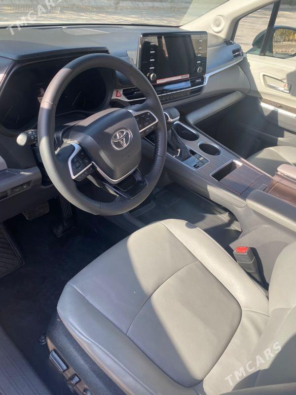 Toyota Sienna 2022 - 510 000 TMT - 11 mkr - img 3