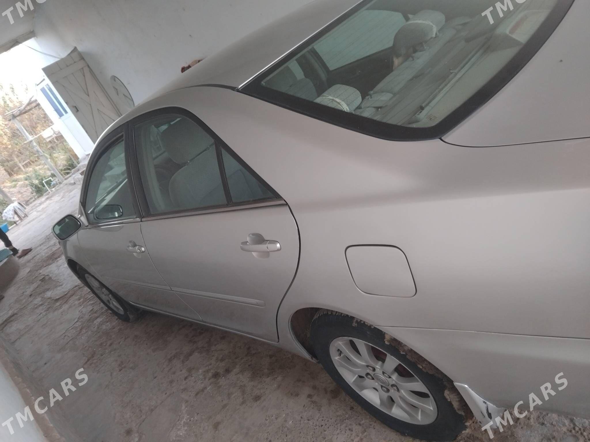 Toyota Camry 2004 - 170 000 TMT - Kerki - img 2