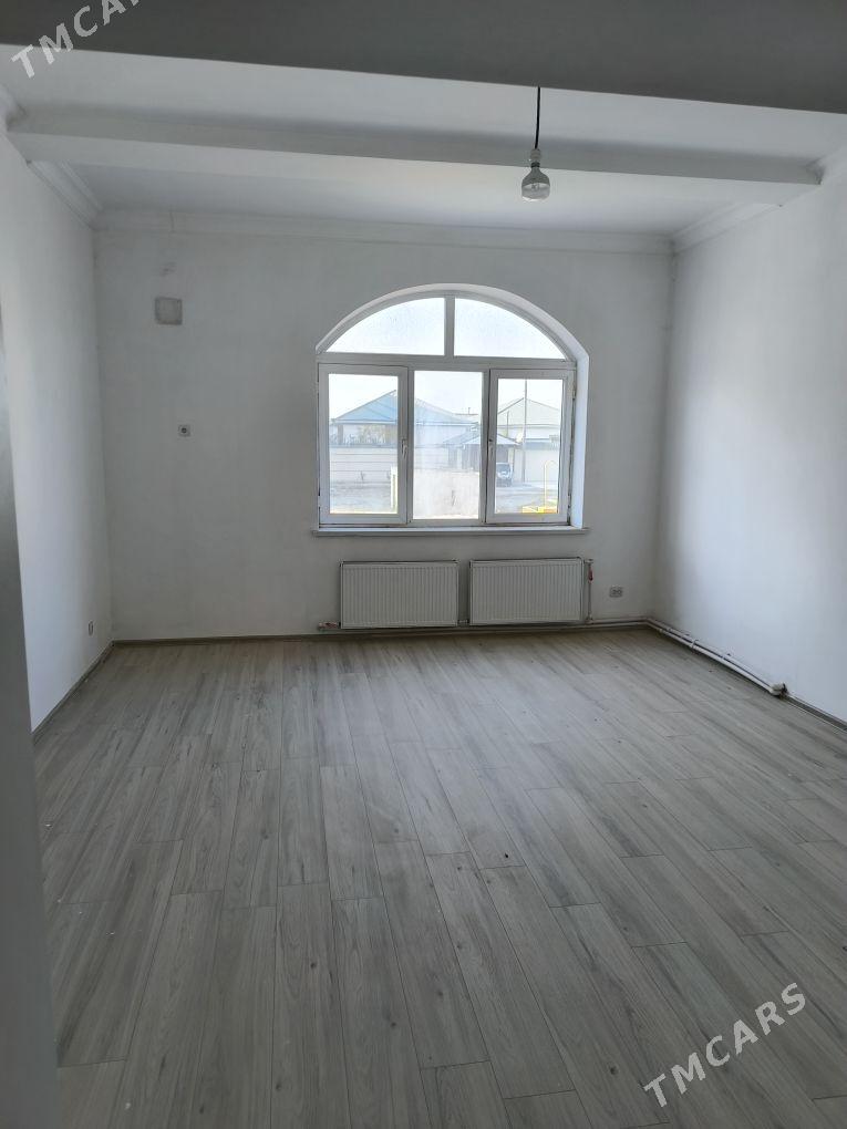 Кирпичная элитка 2 комнат - Türkmenabat - img 1