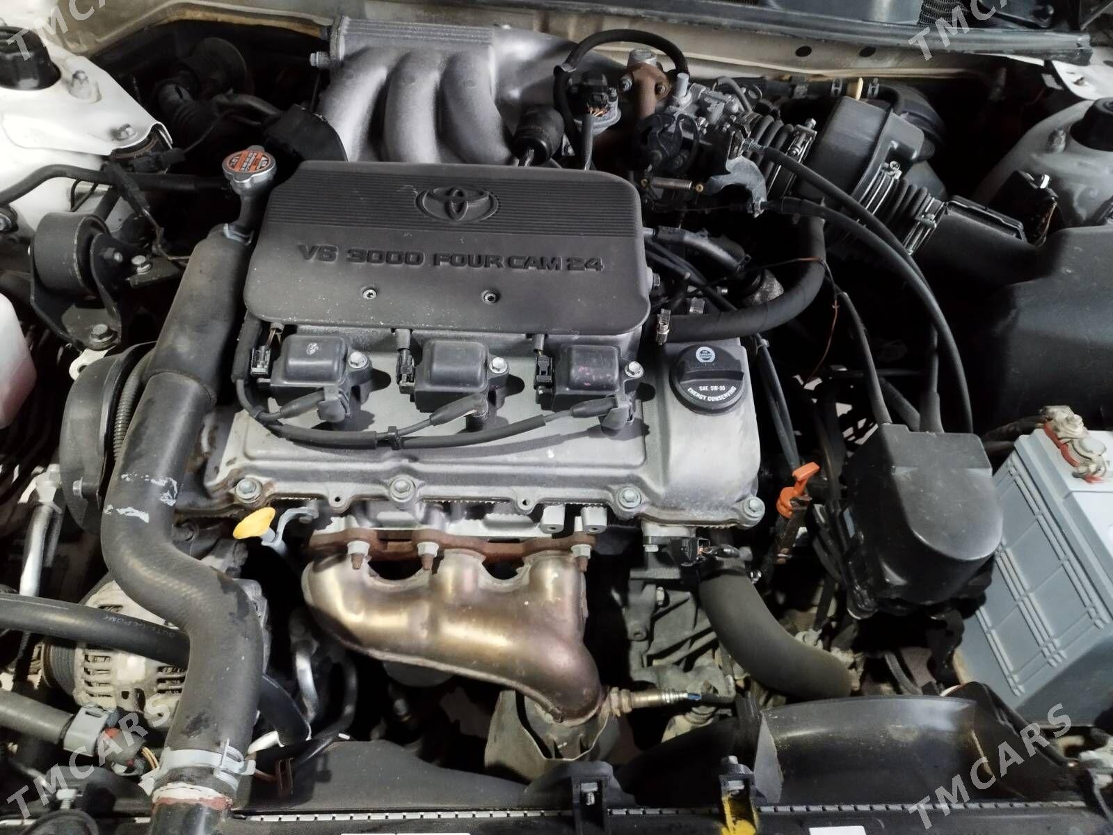 Toyota Camry 2000 - 170 000 TMT - етр. Туркменбаши - img 6