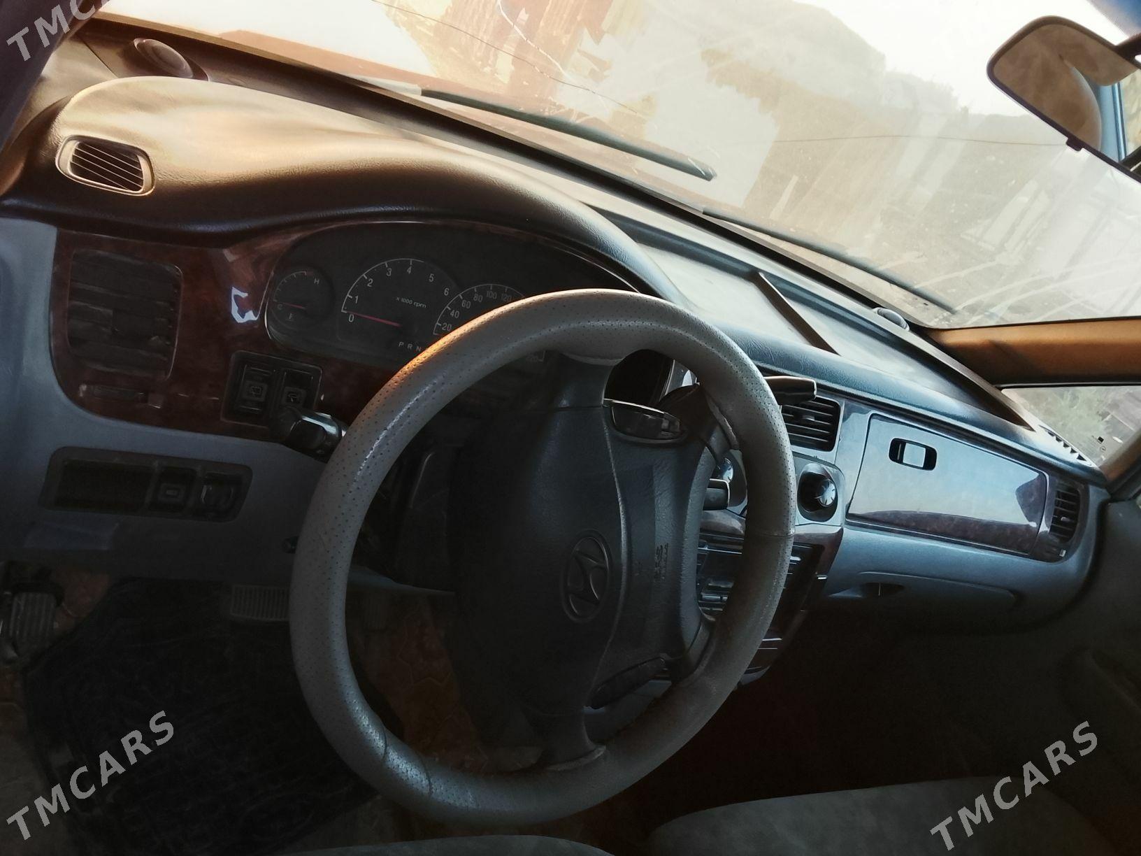 Hyundai Trajet 2002 - 50 000 TMT - Дашогуз - img 2