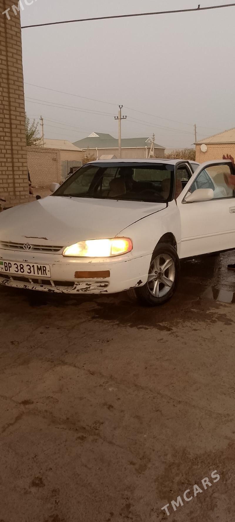 Toyota Camry 1996 - 70 000 TMT - Векильбазар - img 2