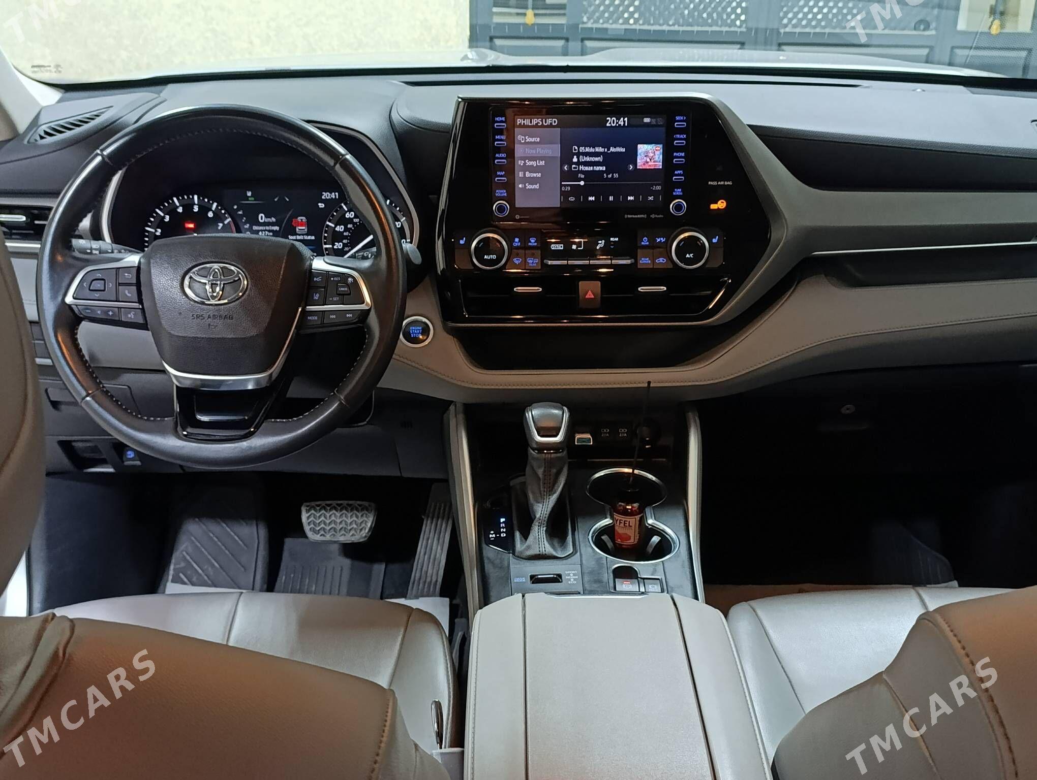 Toyota Highlander 2021 - 540 000 TMT - Дянев - img 9