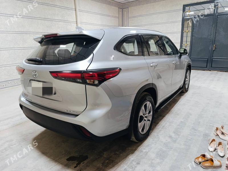 Toyota Highlander 2021 - 540 000 TMT - Дянев - img 4