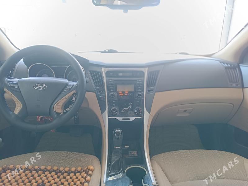 Hyundai Sonata 2012 - 165 000 TMT - Türkmenabat - img 4