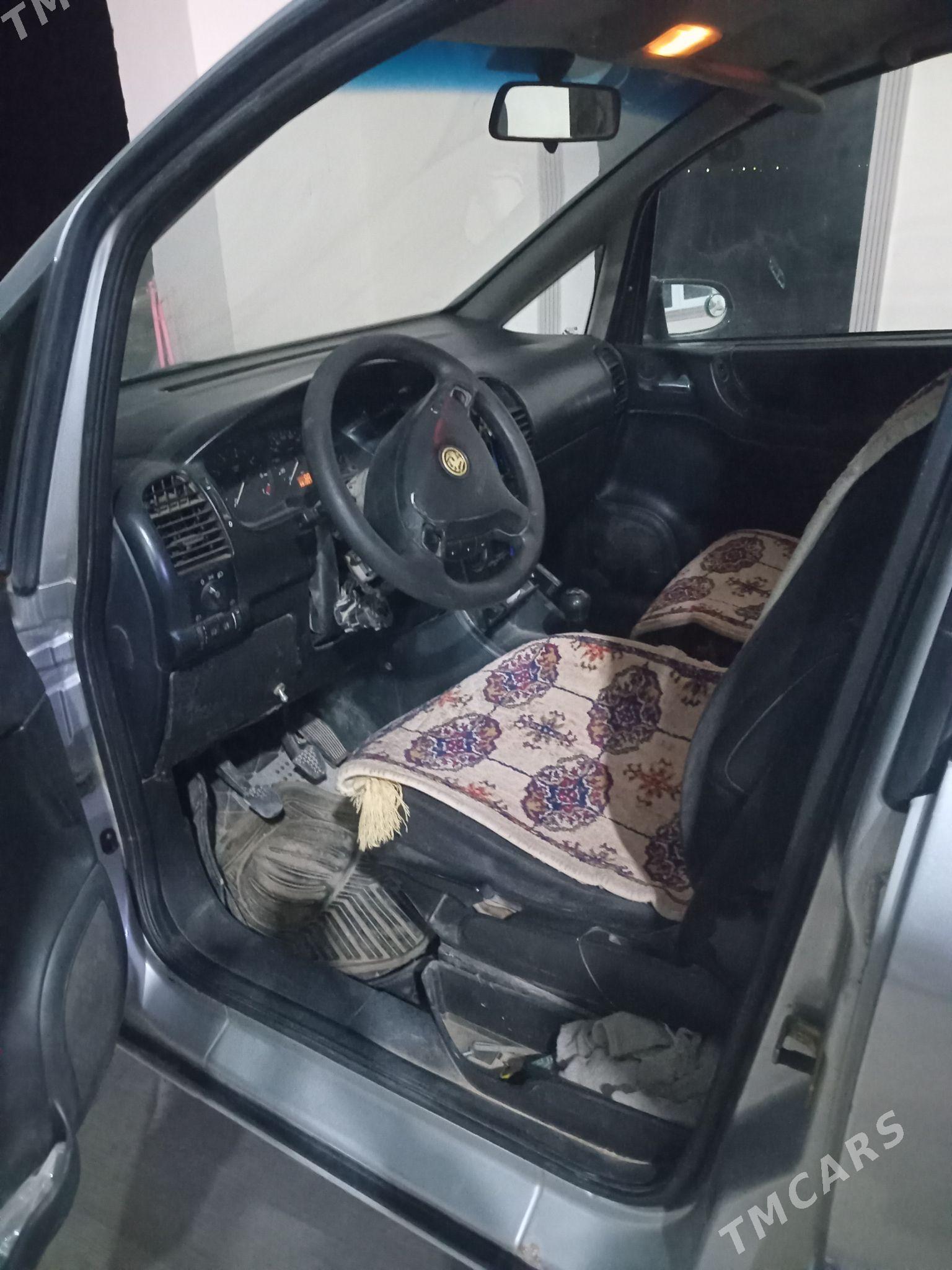 Opel Zafira 1999 - 70 000 TMT - Türkmenabat - img 2