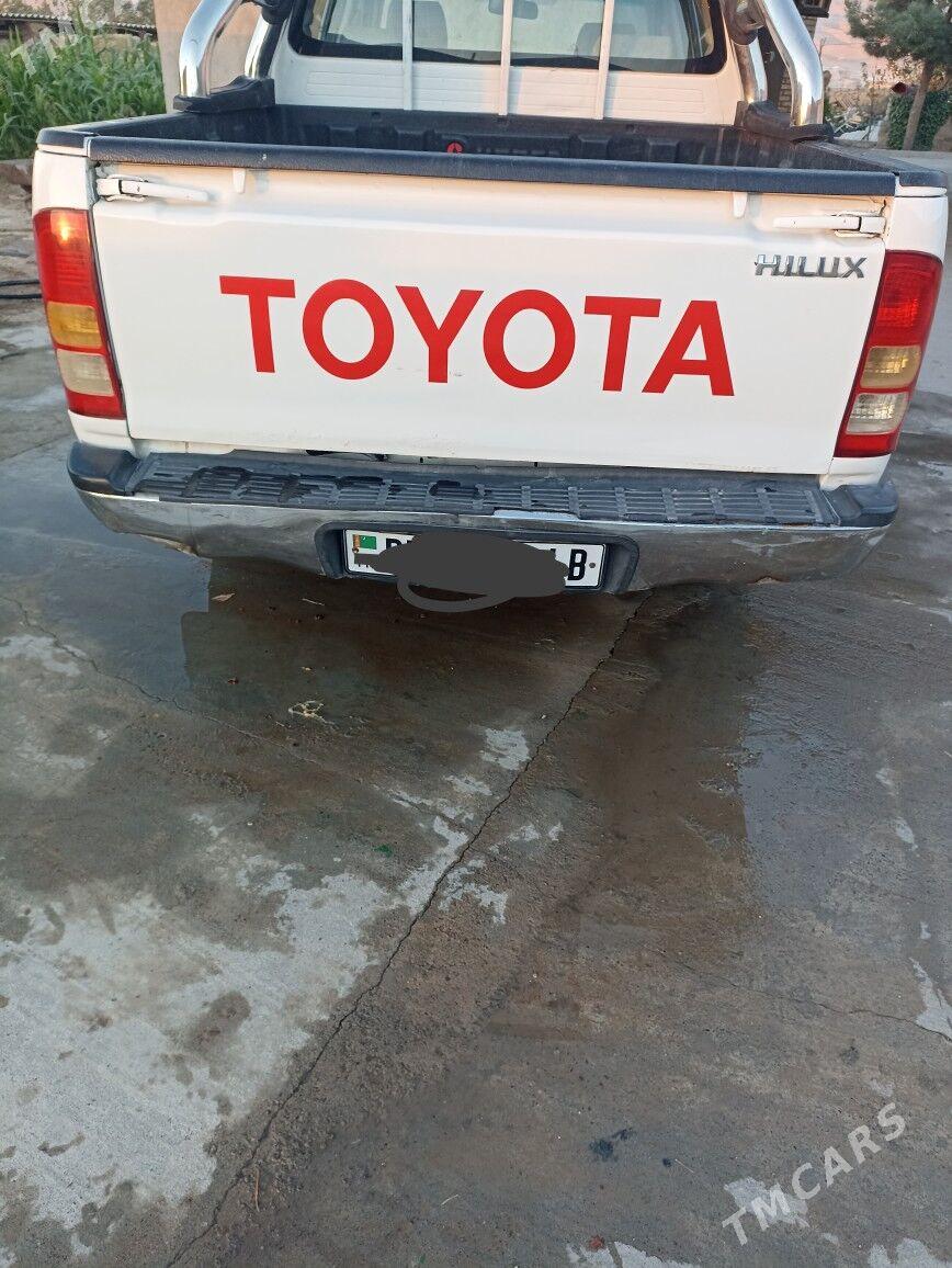 Toyota Hilux 2008 - 250 000 TMT - Magdanly - img 4
