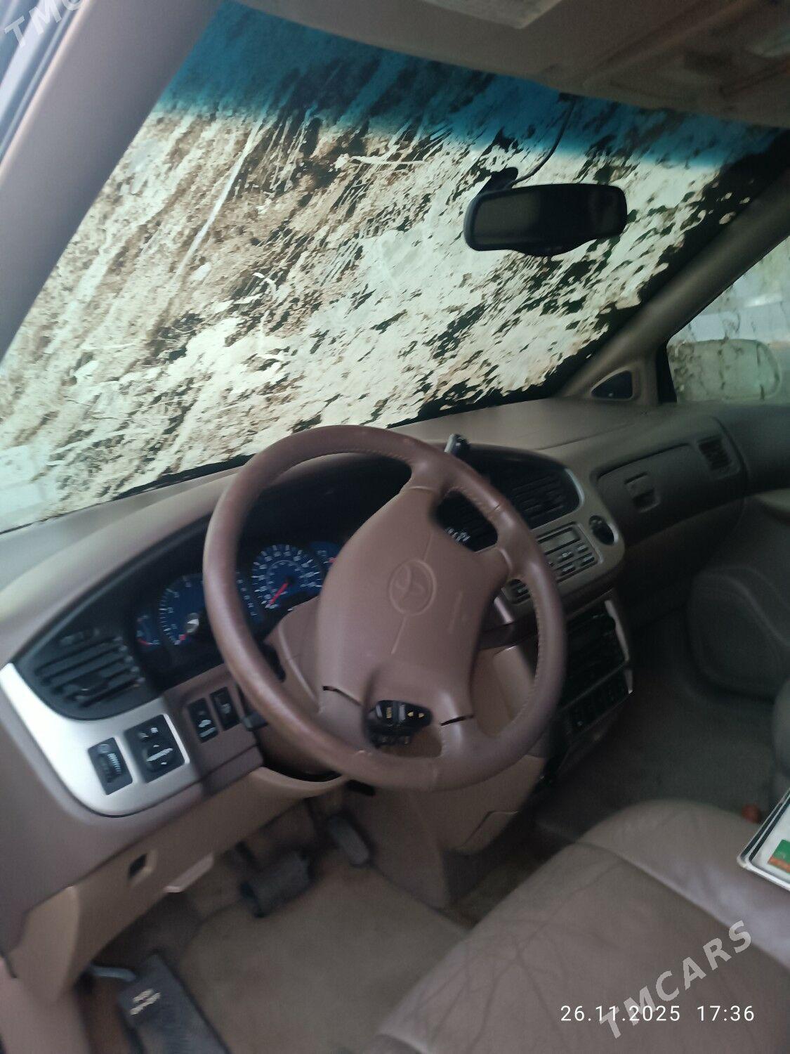 Toyota Sienna 2002 - 300 000 TMT - Daşoguz - img 6