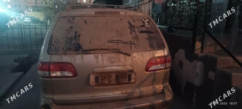Toyota Sienna 2002 - 300 000 TMT - Daşoguz - img 2