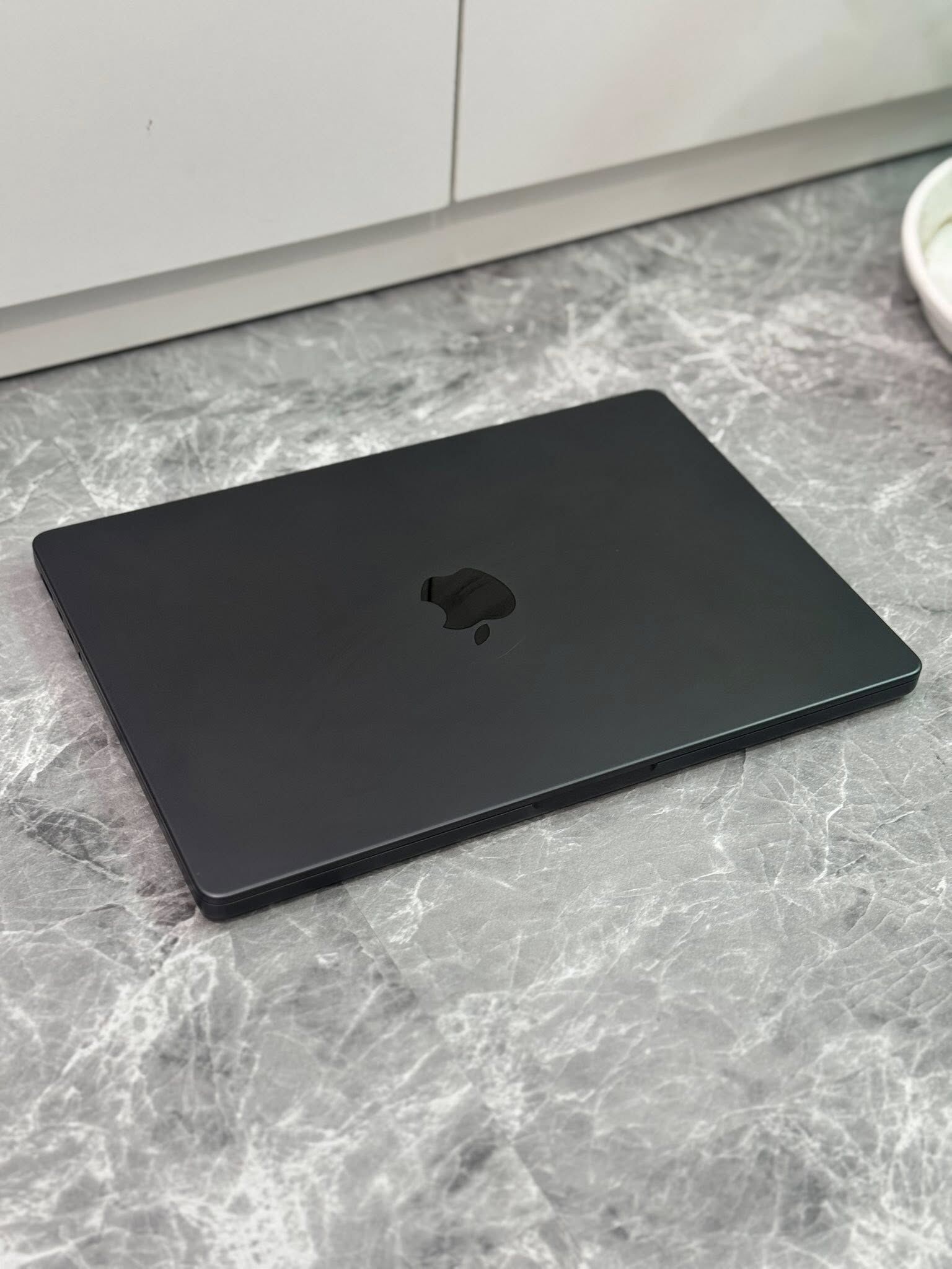 M5 Macbook Pro 14 16/512 - Aşgabat - img 10