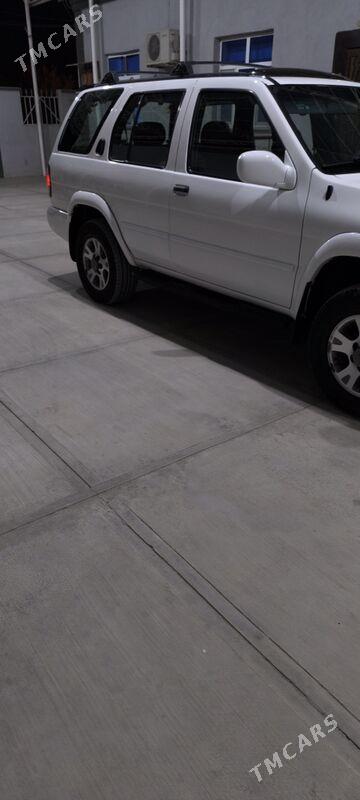 Nissan Pathfinder 2001 - 133 000 TMT - Бахарден - img 5