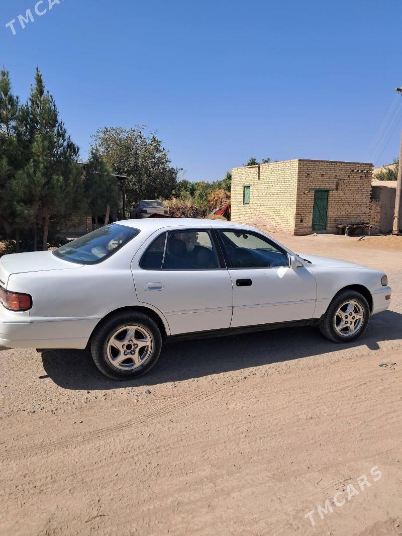 Toyota Camry 1993 - 85 000 TMT - Hojambaz - img 5