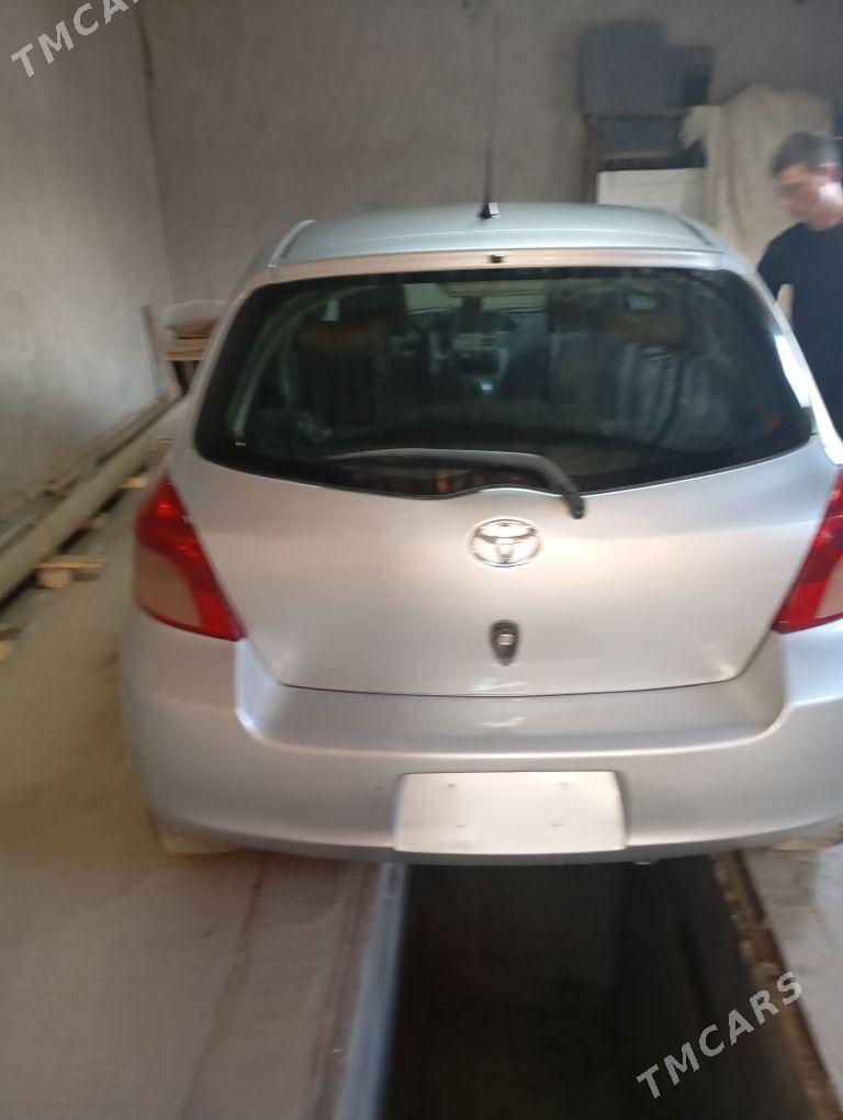 Toyota Yaris 2006 - 120 000 TMT - Şabat etr. - img 2